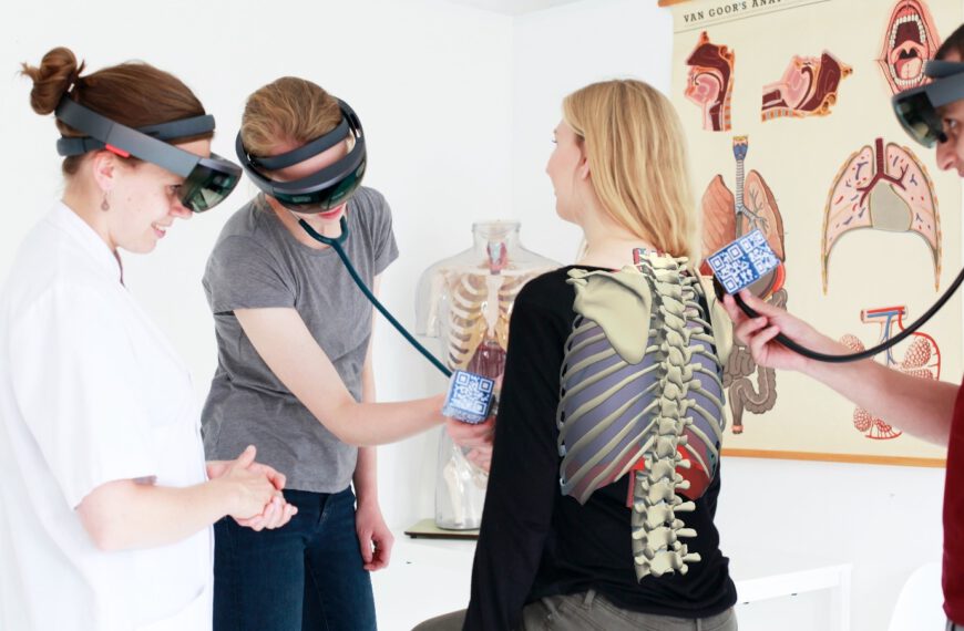 Internal Medicine & Extended Reality